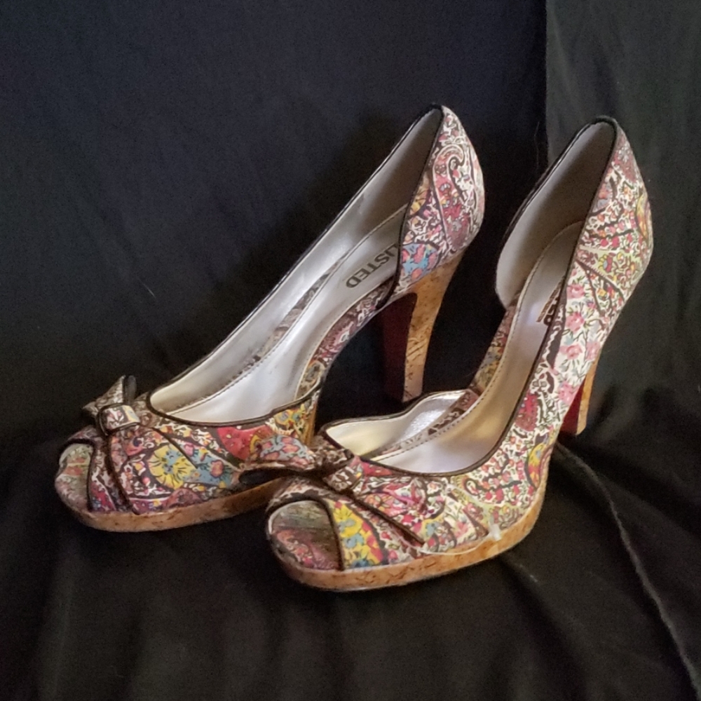 Ladies unlisted brand size 9 heels